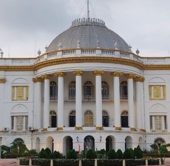 সংবিধানের চোখে রাজ্যপাল