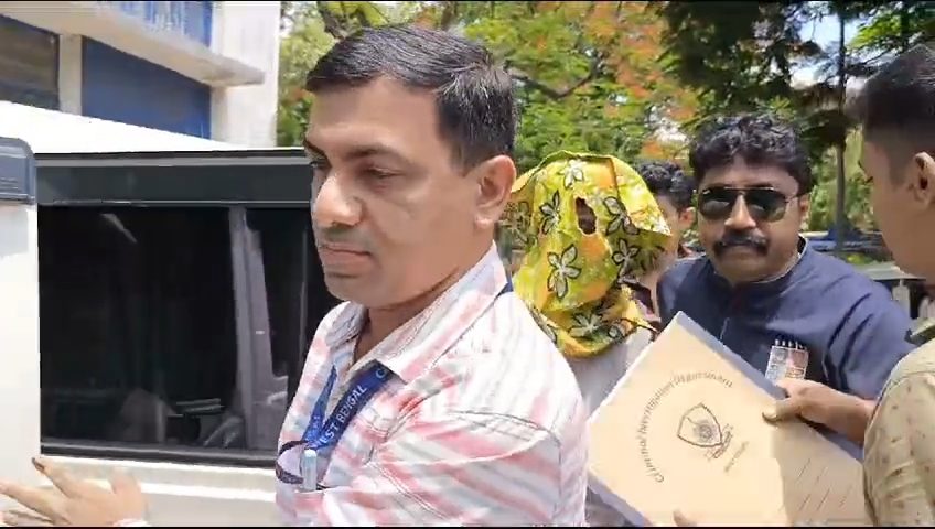 কলকাতায় খুন বাংলাদেশের সাংসদ ! আটক ২, বাজেয়াপ্ত আততায়ীদের ব্যবহারকারী ২ টি গাড়ি
